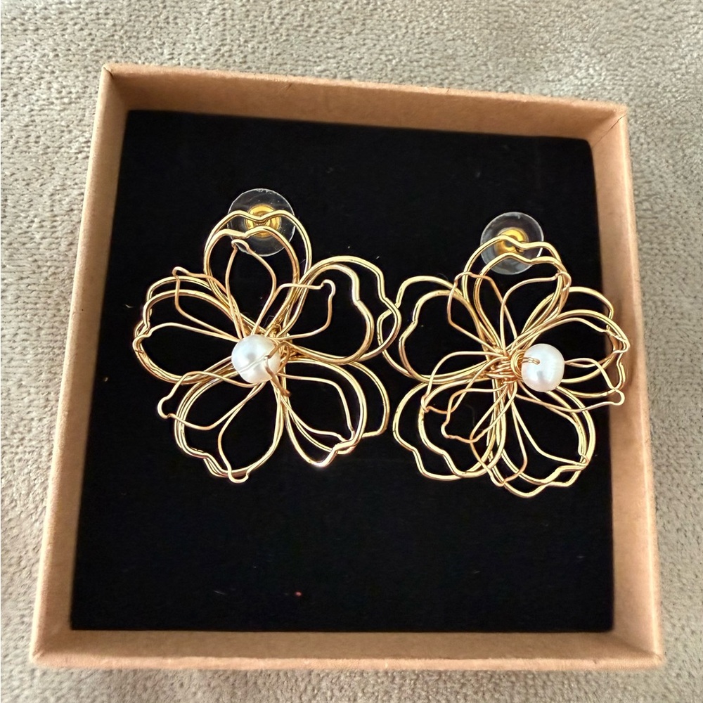 Gorgeous Gold Tone Floral Earrings with Pearl Accent